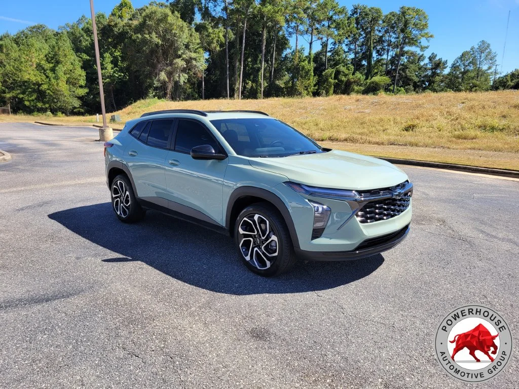 Used 2024 Green Chevrolet 2RS image 9