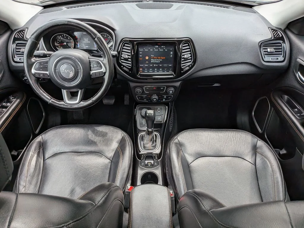 Used 2019 Gray Jeep Limited image 21