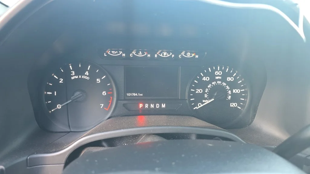 Used 2020 Blue Ford XL image 14
