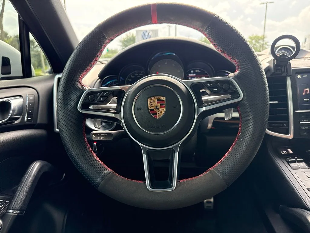 Used 2016 White Porsche S image 22