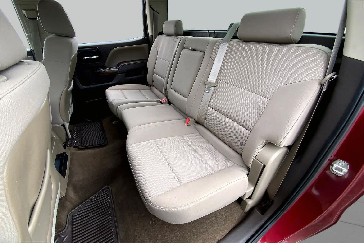 Used 2014 Deep Ruby Metallic Chevrolet LT image 19