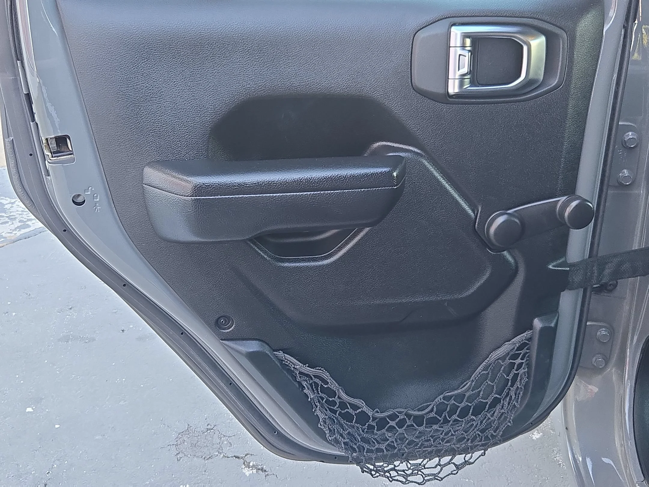 Used 2023 Sting-Gray Clearcoat Jeep Sport image 33