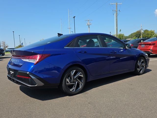 Used 2024 Blue Hyundai Limited image 5