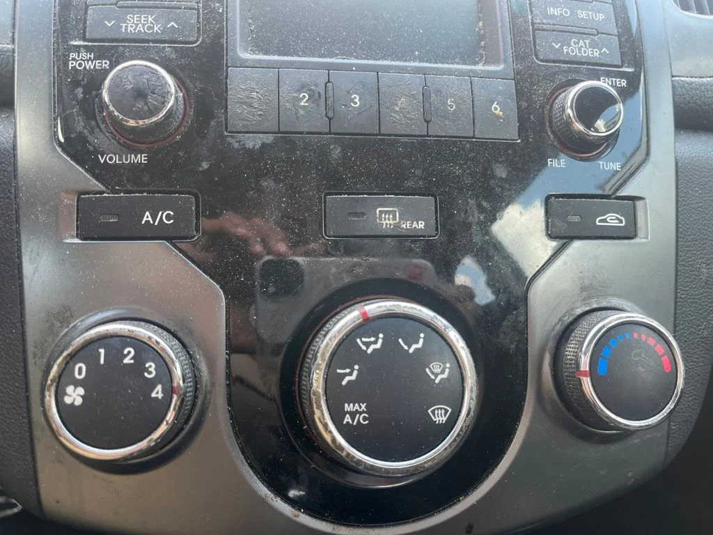Used 2011 Red Kia SX image 20