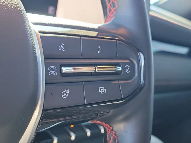 2023 Chevrolet Colorado Z71 - Photo 27