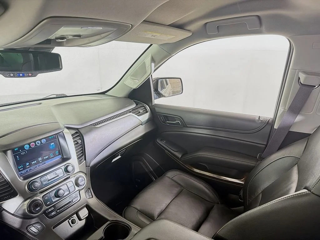 Used 2016 Tungsten Metallic Chevrolet LT image 21
