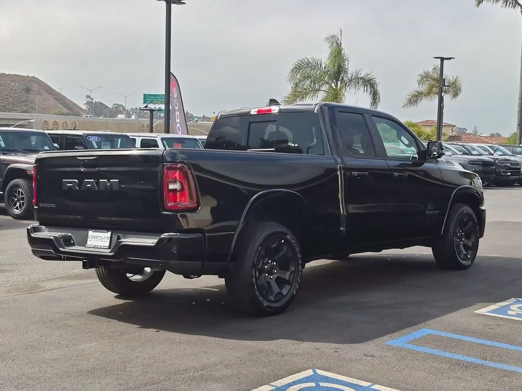 New 2026 Diamond Black Crystal Pearl-Coat Exterior Paint RAM Big Horn/Lone Star image 5