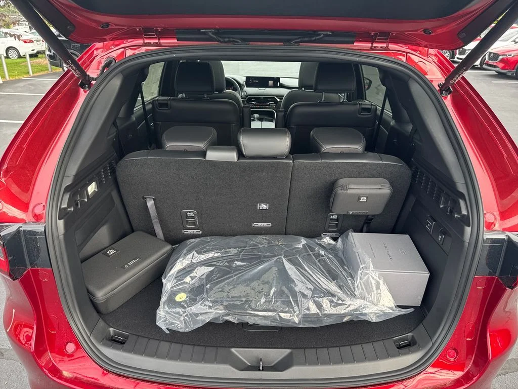 New 2026 Red Crystal Mazda 3.3 Turbo Premium Plus image 32
