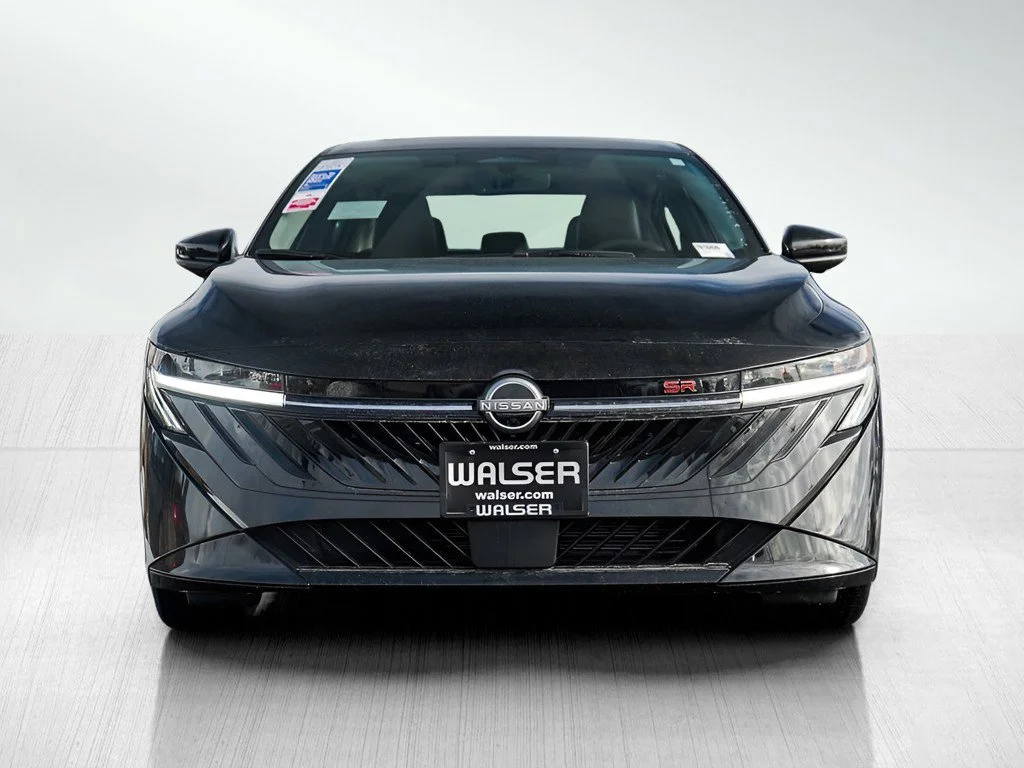 New 2026 Super Black Nissan SR image 2
