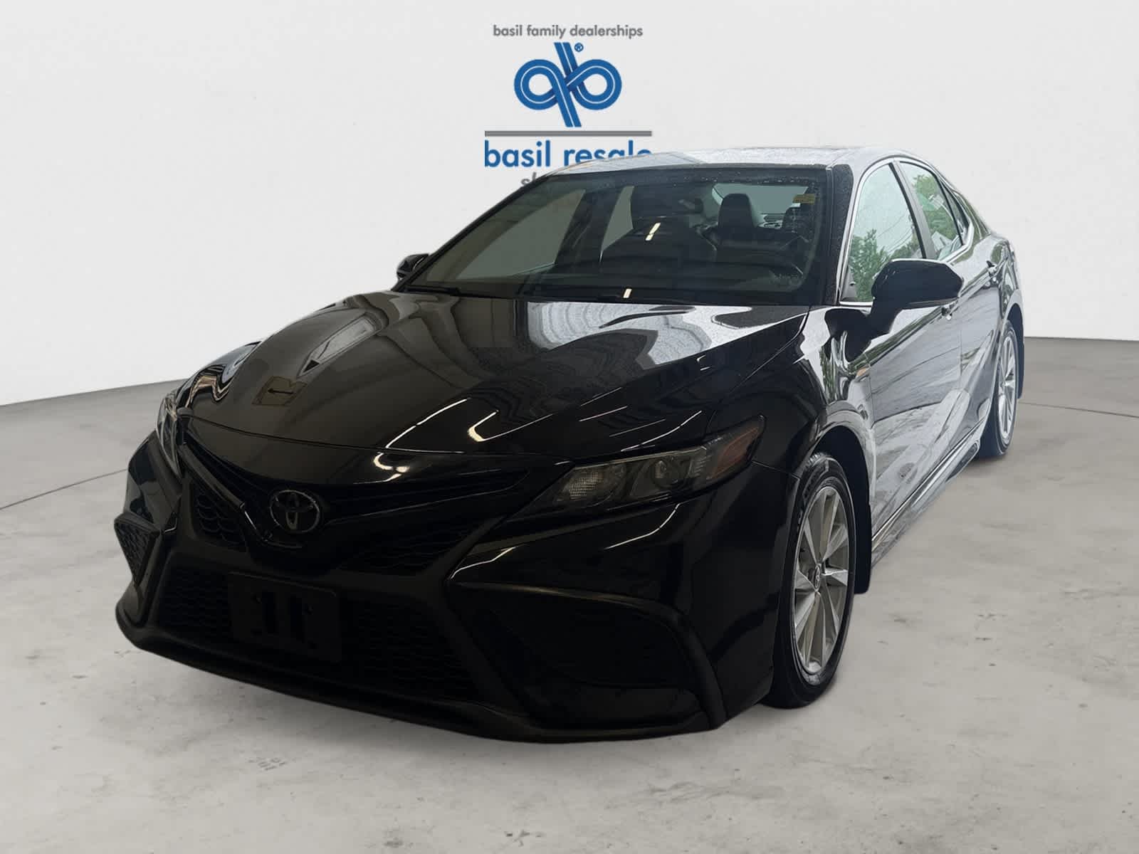 Used 2024 Midnight Black Metallic Toyota SE image 2