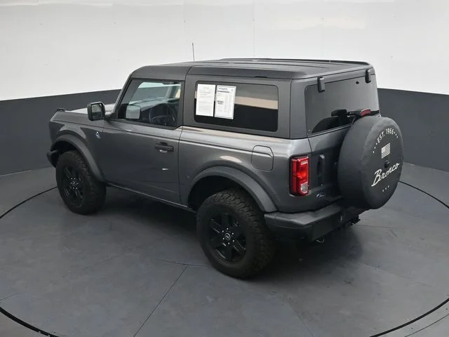 Used 2024 Gray Metallic Ford Black Diamond image 27