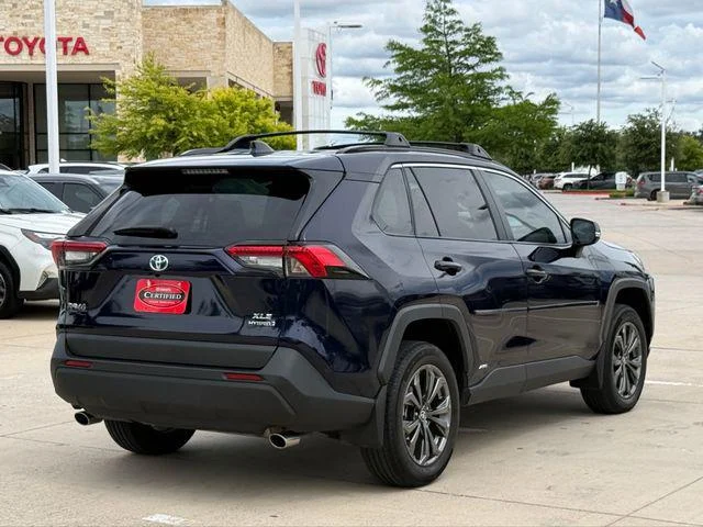 Certified Used 2024  Toyota XLE Premium image 31