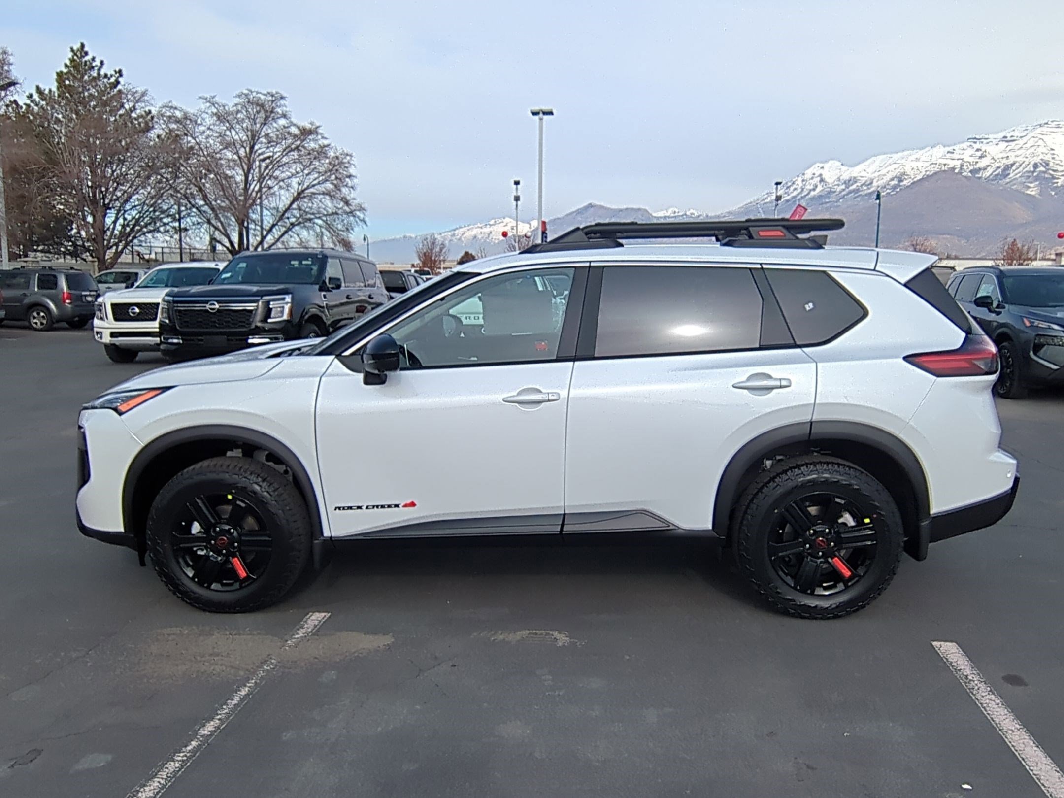 New 2026 Everest White Pearl TriCoat Nissan Rock Creek® image 7