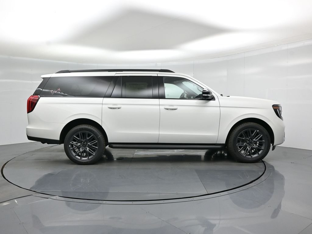 New 2026 Star White Metallic Tri-Coat Ford Platinum image 26