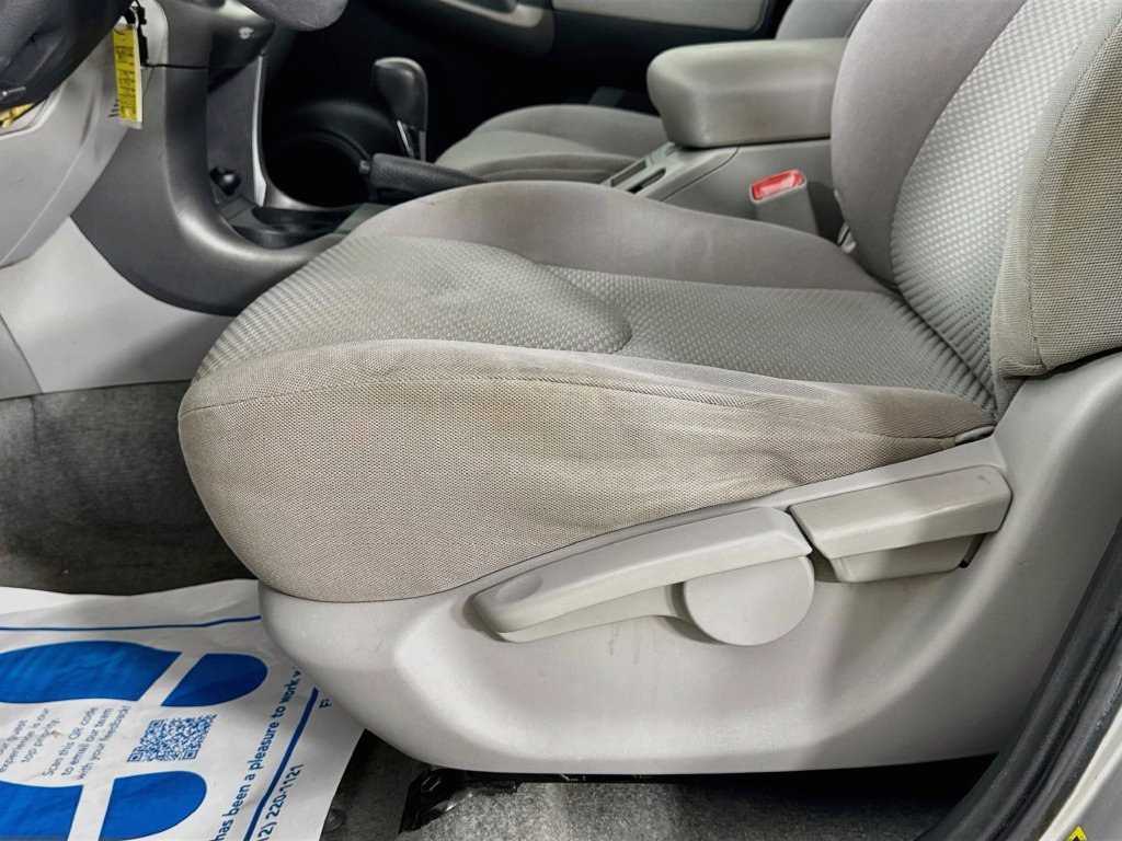 Used 2011 Classic Silver Metallic Toyota Base image 22