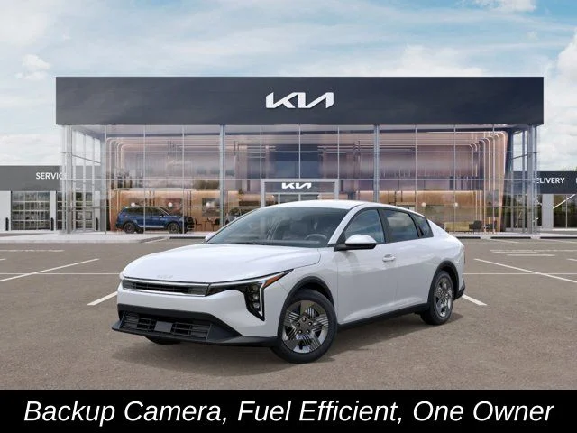 2026 Kia K4 LX AT's photo