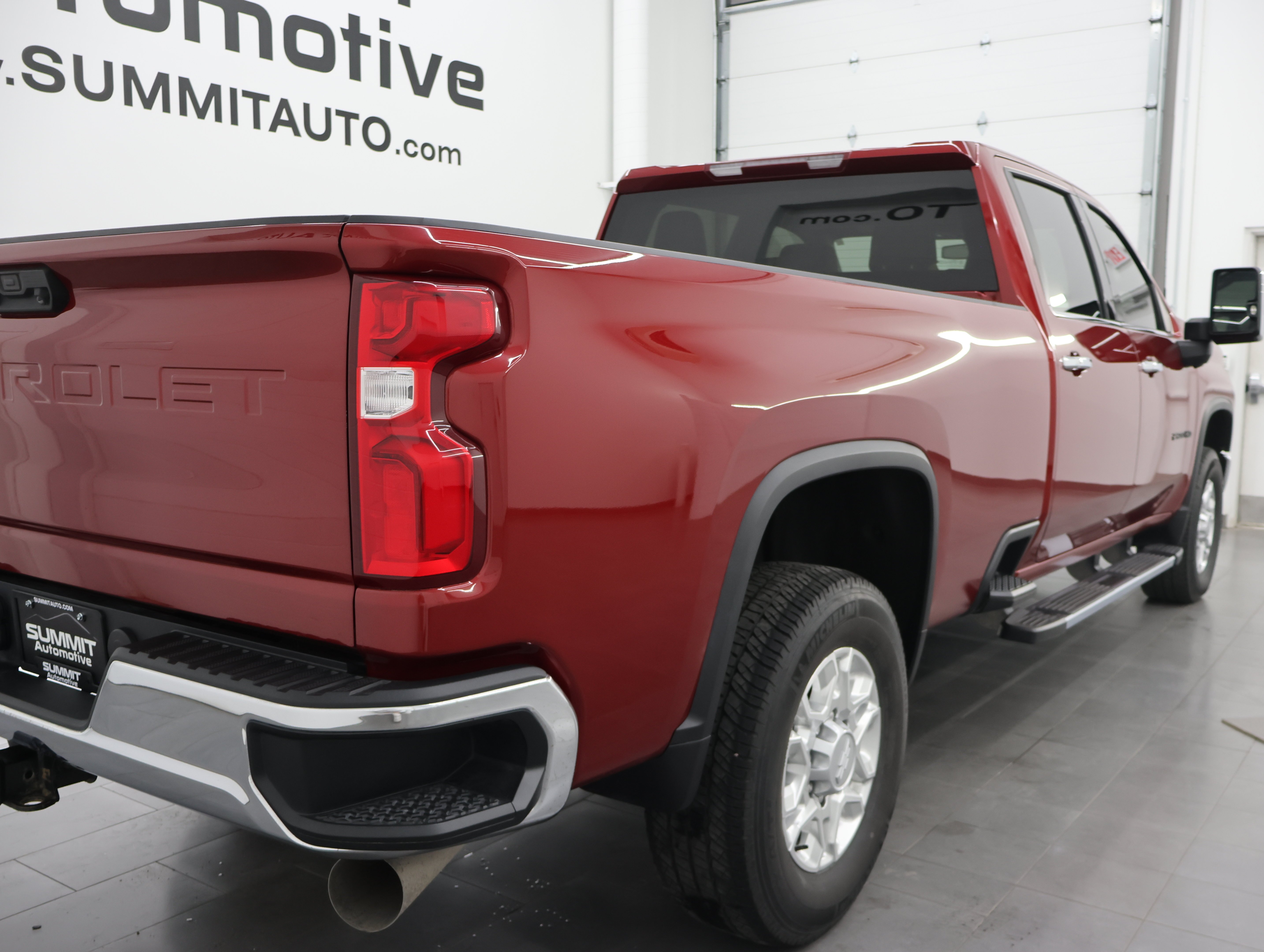 Used 2020 Cajun Red Tintcoat Chevrolet 4x4 Crew Cab LTZ: CREW-LONG-LTZ-6.6L DURAMAX-Z71-4WD- image 4