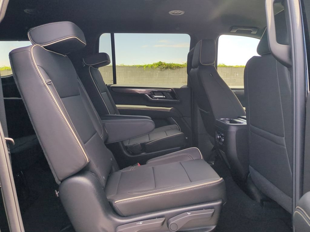 2026 GMC Yukon XL Elevation - Photo 32