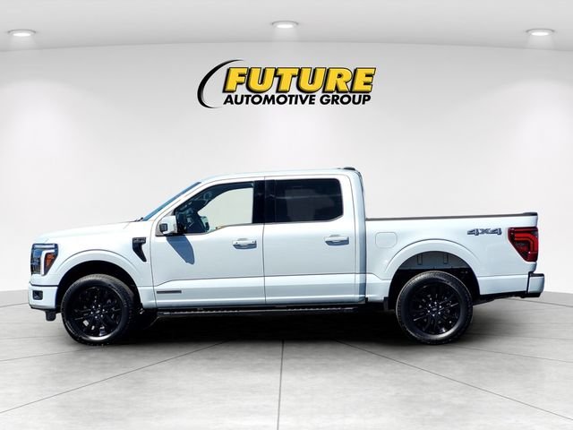 Used 2025 White Ford Lariat image 7