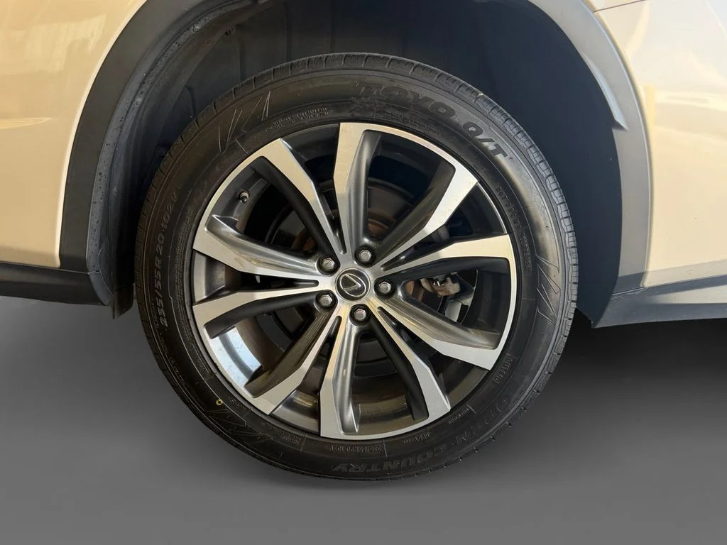 Used 2019 Beige Lexus 350L image 17