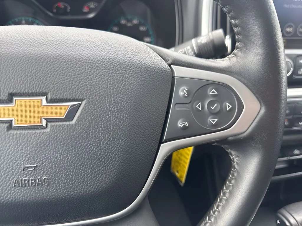 Used 2021 Gray Chevrolet LT image 15