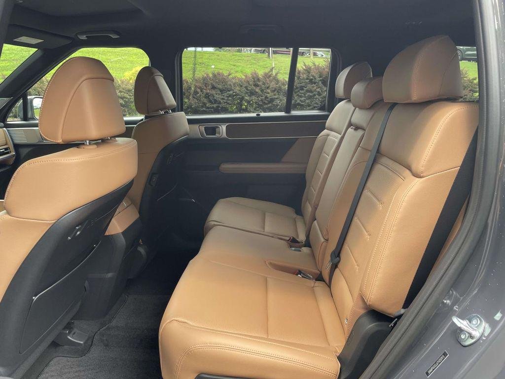New 2026 Gray Hyundai Limited AWD image 15