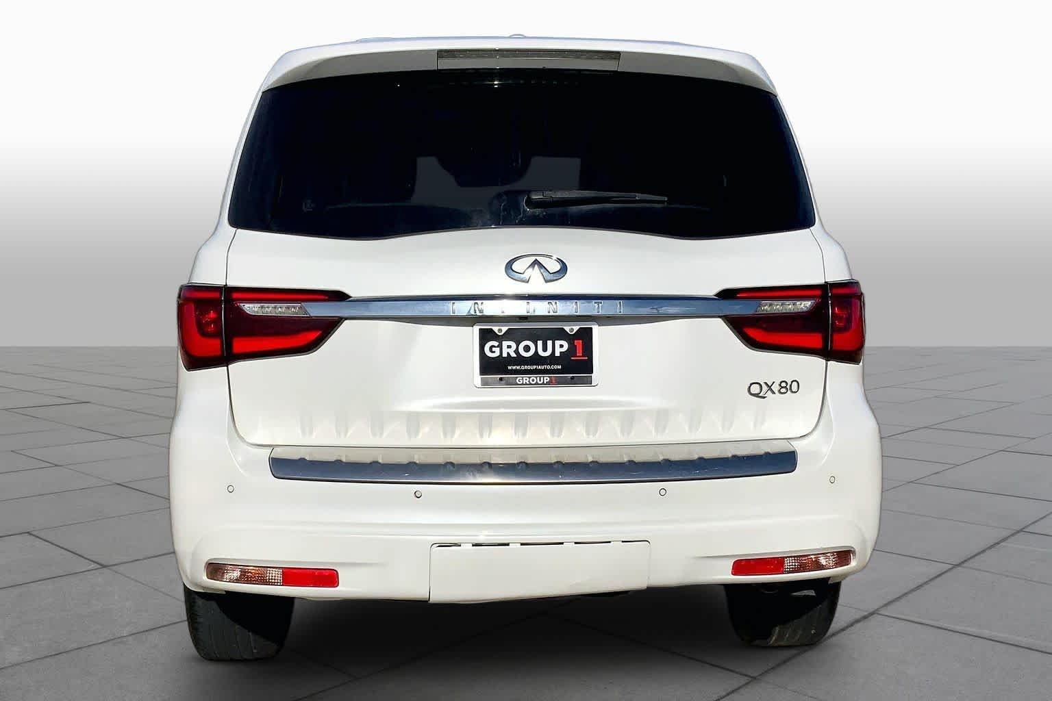Used 2019 Moonstone White INFINITI LUXE image 5