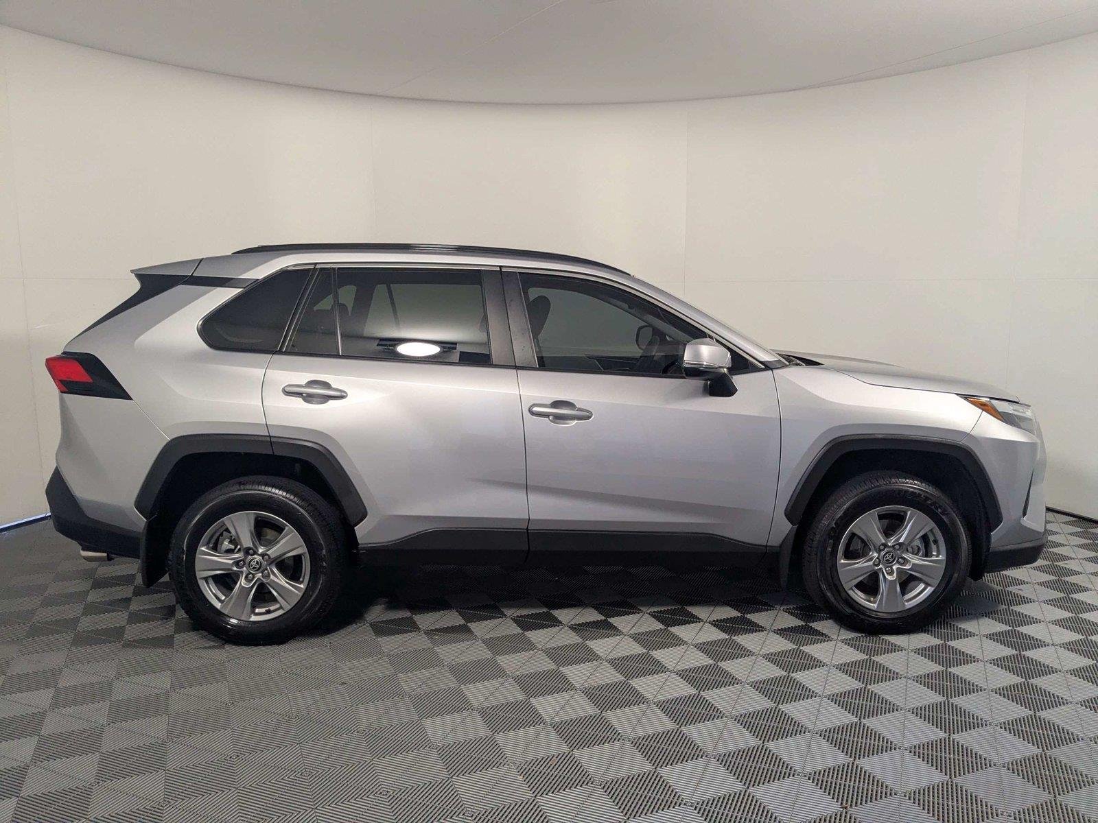 Certified Used 2025 Silver Sky Metallic Toyota XLE image 4