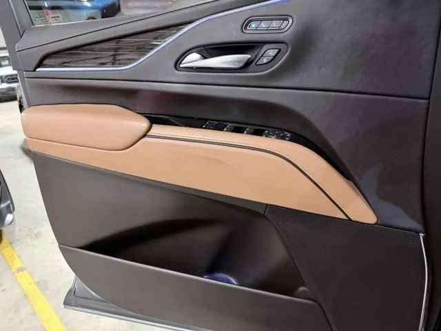 Used 2022 Gray Cadillac Premium image 30
