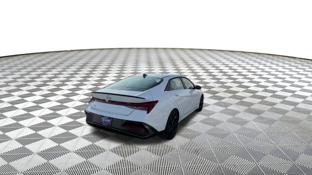 New 2026 White Hyundai SEL Sport image 35
