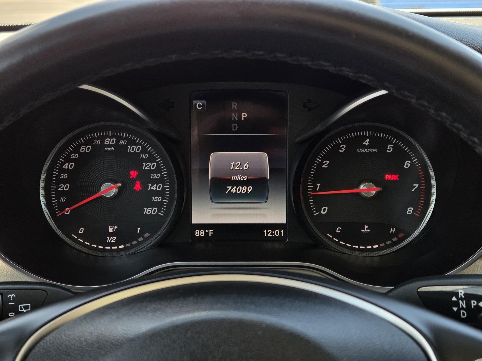 Used 2019 Polar White Mercedes-Benz GLC 300 image 17