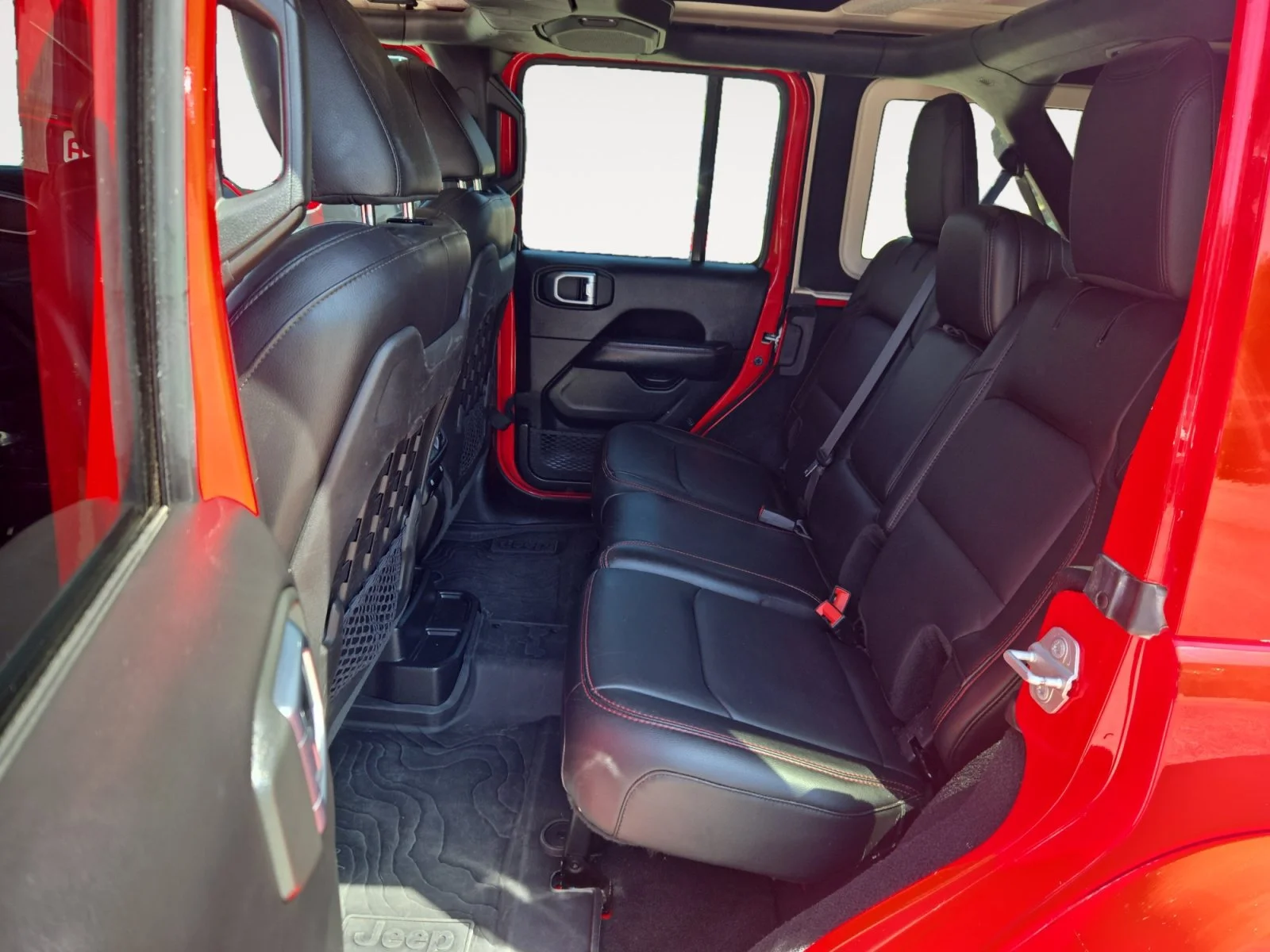 Used 2019 Firecracker Red Clearcoat Jeep Rubicon image 24