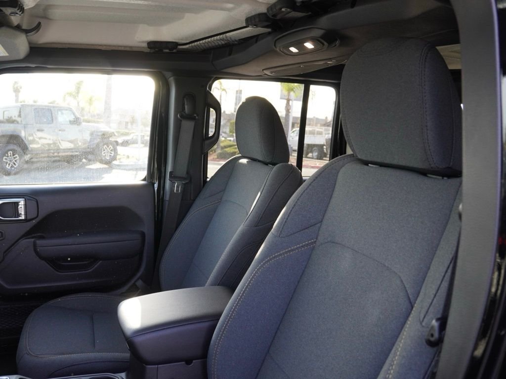 New 2026 Black Clear-Coat Exterior Paint Jeep Willys image 19