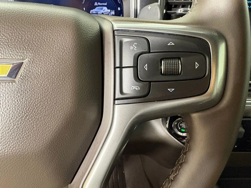 Used 2026 White Chevrolet LTZ image 25