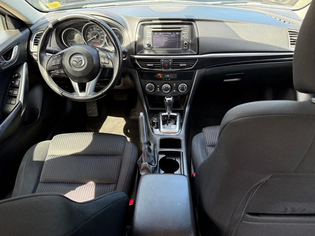 Used 2014 Gray Mazda i Sport image 25