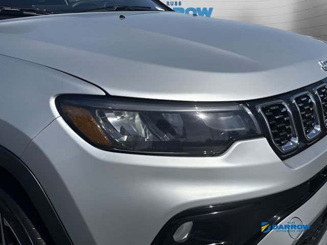 Used 2025 Silver Jeep Limited image 27