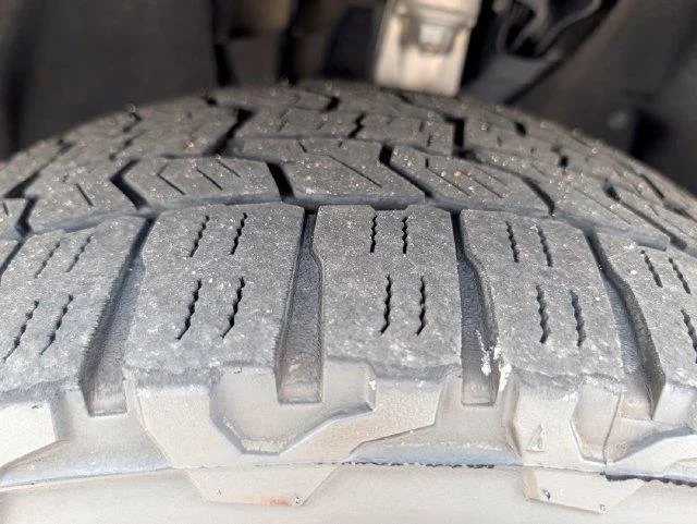 Used 2021 Black Jeep Laredo X image 28