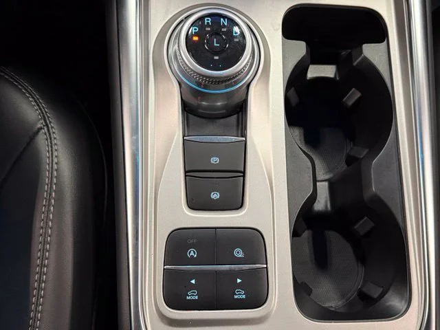 Used 2023 Black Ford XLT image 26