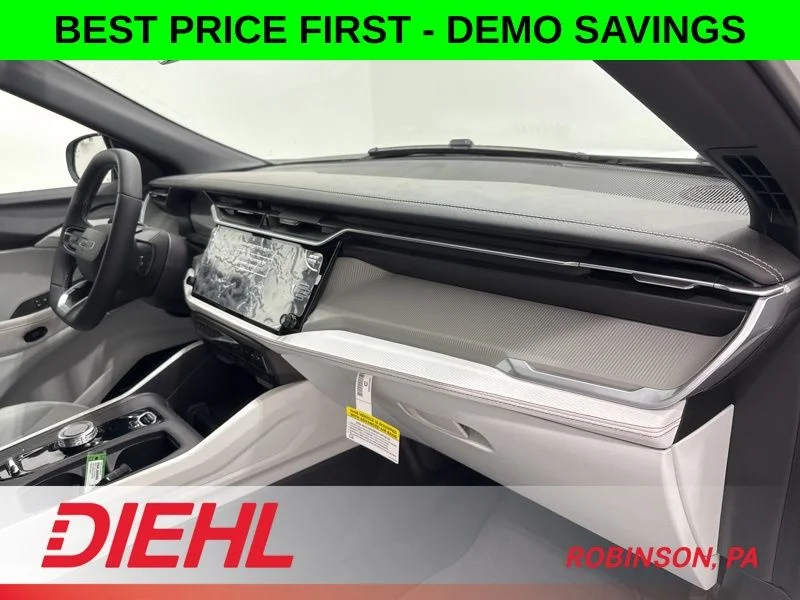 2026 Jeep Cherokee Limited - Photo 17