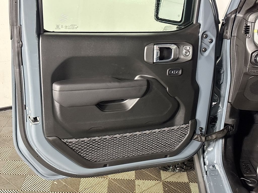 New 2026 Anvil Clear-Coat Exterior Paint Jeep Willys image 10