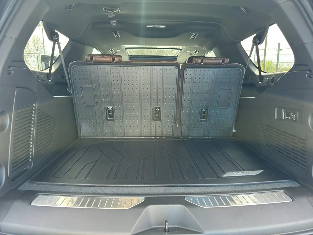 2026 Chevrolet Suburban High Country - Photo 30