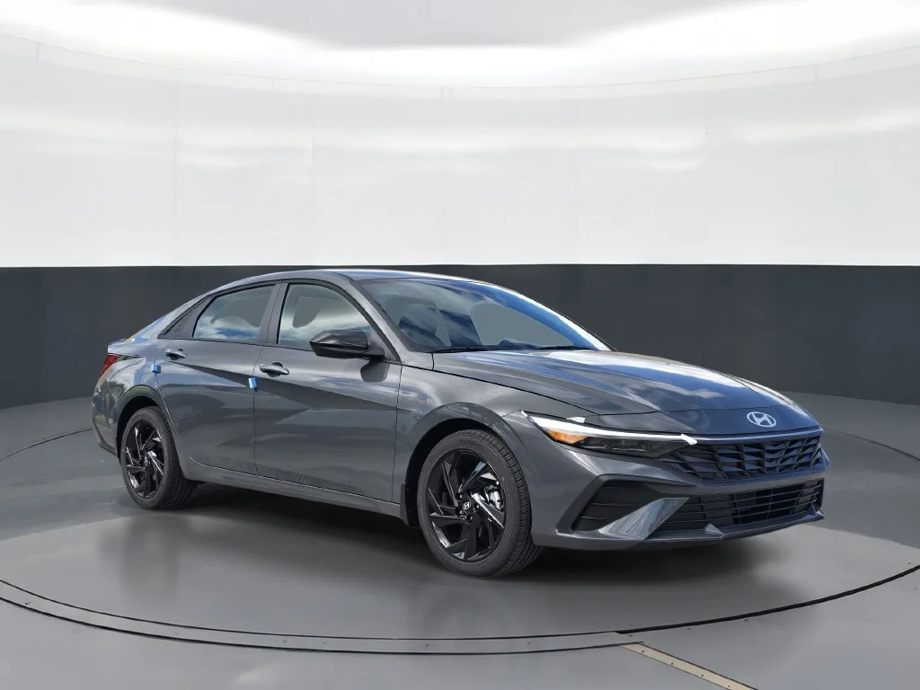 New 2026 Gray Hyundai SEL Sport image 2