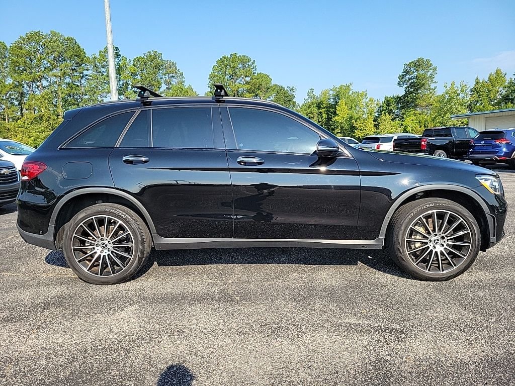 Used 2022  Mercedes-Benz GLC 300 image 9