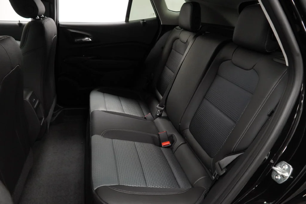 New 2026 Mosaic Black Metallic Chevrolet LT image 12
