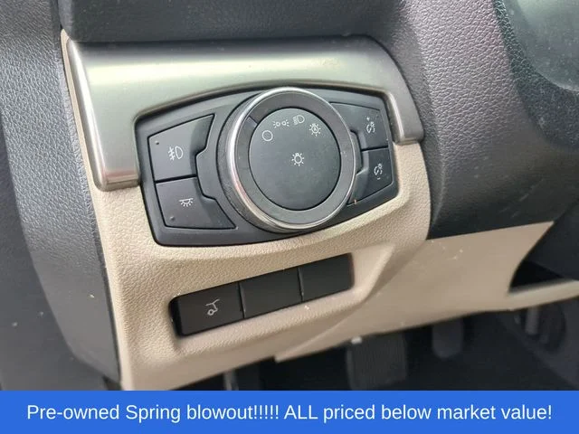 Used 2019 White Ford XLT image 25