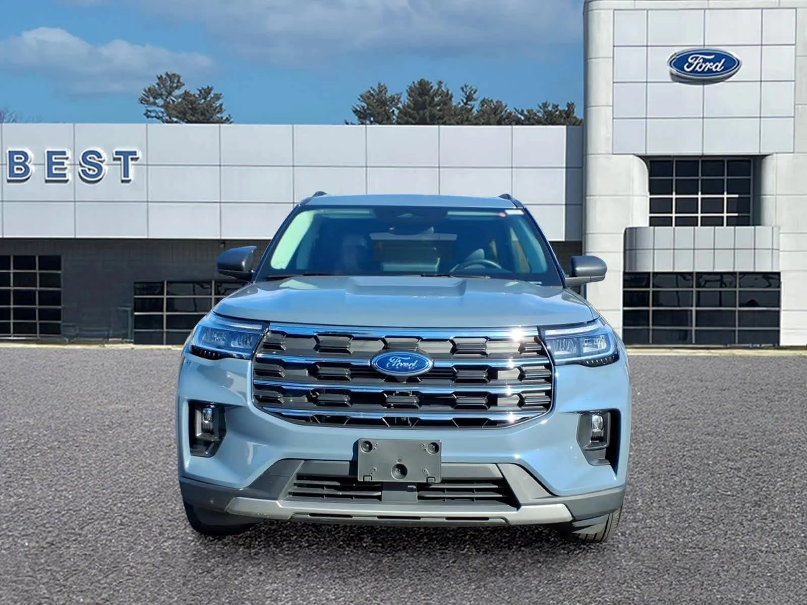Used 2025 Vapor Blue Ford Active image 11