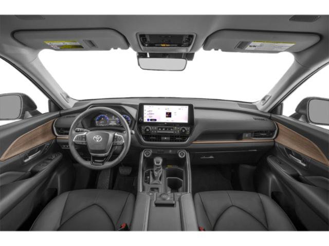 Used 2024 Pearl Toyota Limited image 7