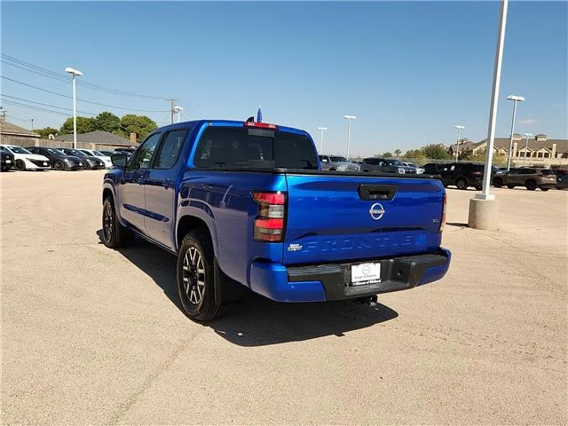 Used 2025 RCF Bluestone Nissan SL 4x2 Crew Cab 5 ft. box 126 in. WB image 3