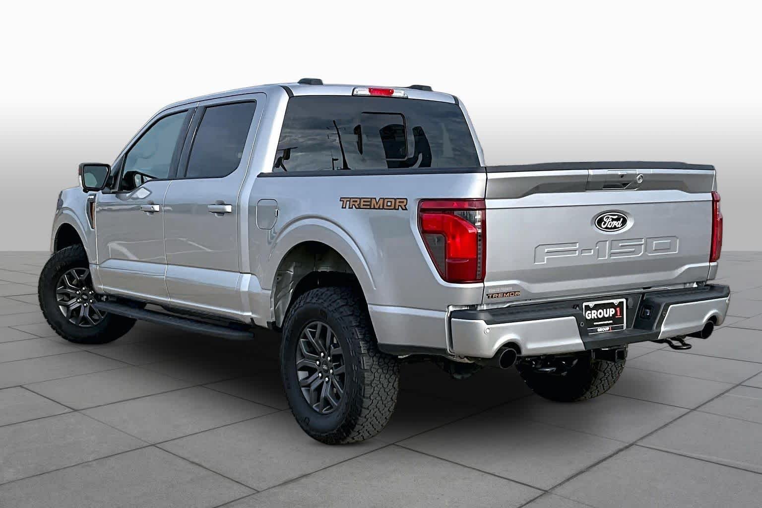 Used 2025 Iconic Silver Metallic Ford Tremor image 23