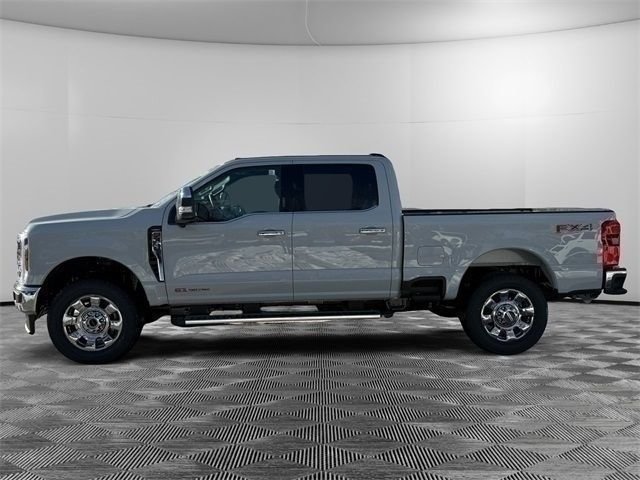 New 2026 Avalanche Ford F-350® Lariat® image 2